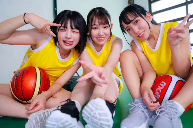 部活動のエロ思い出に敬意を。